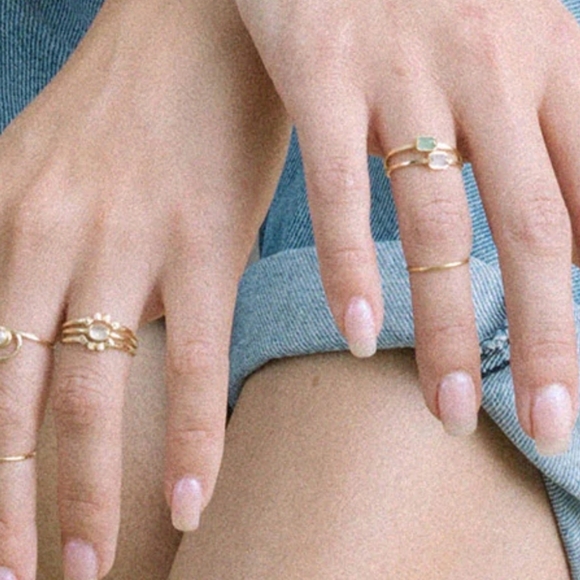 NWT! Gold plated stacking far out chrysoprase ring - Picture 8 of 12